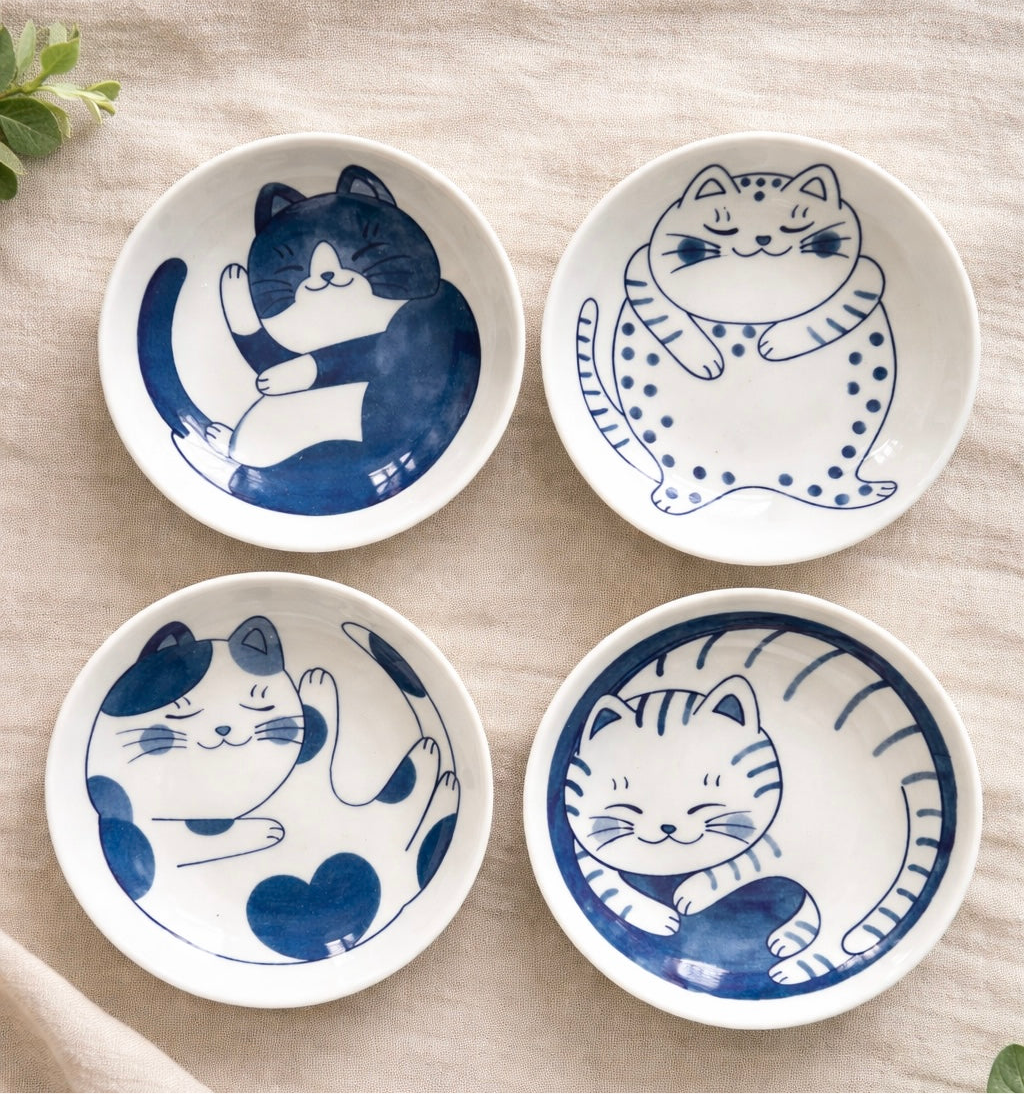 Japanese Style Cat Mini Snack Dishes– Set of 4